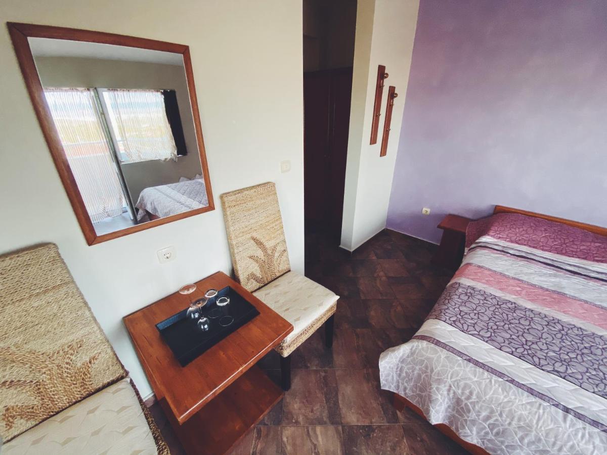 Hotel Fancy Sofia Esterno foto